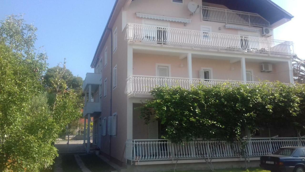 Apartman Jezidzic Kaštela エクステリア 写真